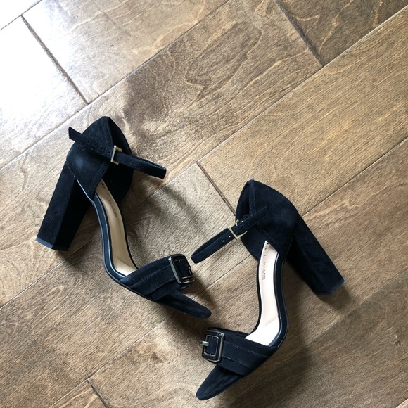 clarks black suede sandals